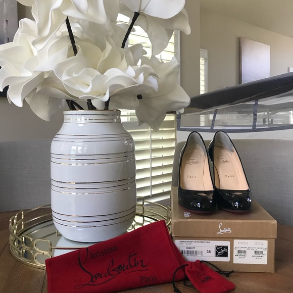 Authentic Christian Louboutin Simple Pumps. - Picture 1 of 12